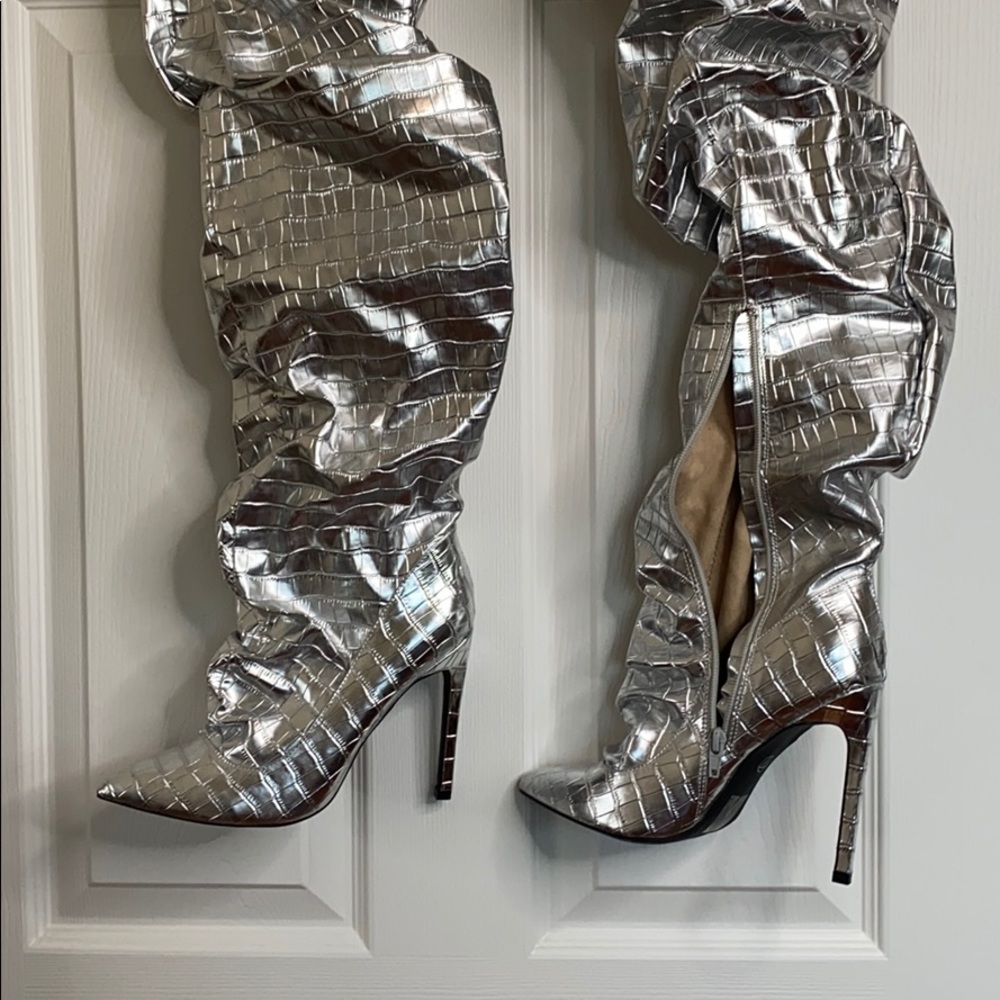 Missguided silver over the knee boots - Picture 8 of 14
